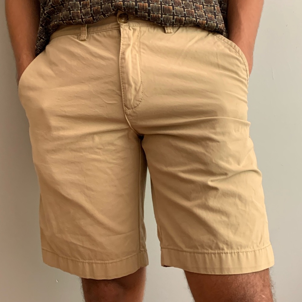 Tommy Hilfiger Men’s Khaki Shorts